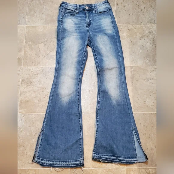 High Rise Flare jean with raw hem 26 bell bottom country - Picture 1 of 4